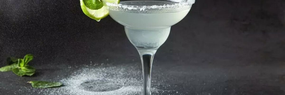 Cocktail "Lokhina Margarita"